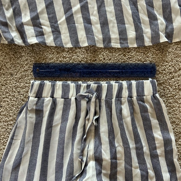 Cute Summer Set! - Picture 5 of 7